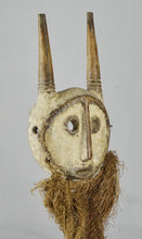 MC1131 Superbe Masque Kayamba Kwame Lega mask Congo Rdc