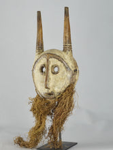 MC1131 Superbe Masque Kayamba Kwame Lega mask Congo Rdc