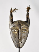 MC1604 Beau Masque Kayamba Lega Kwame mask Congo Rdc
