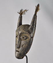MC1604 Beau Masque Kayamba Lega Kwame mask Congo Rdc