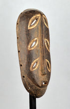 MC1302 Masque d'initiation Bembe M'cwe Wa Wondolomina Mask Congo