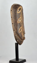 MC1302 Masque d'initiation Bembe M'cwe Wa Wondolomina Mask Congo