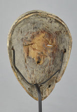VENDU / SOLD ! MC1129 Superbe masque idimu LEGA Bwami cult Mask Congo RDC