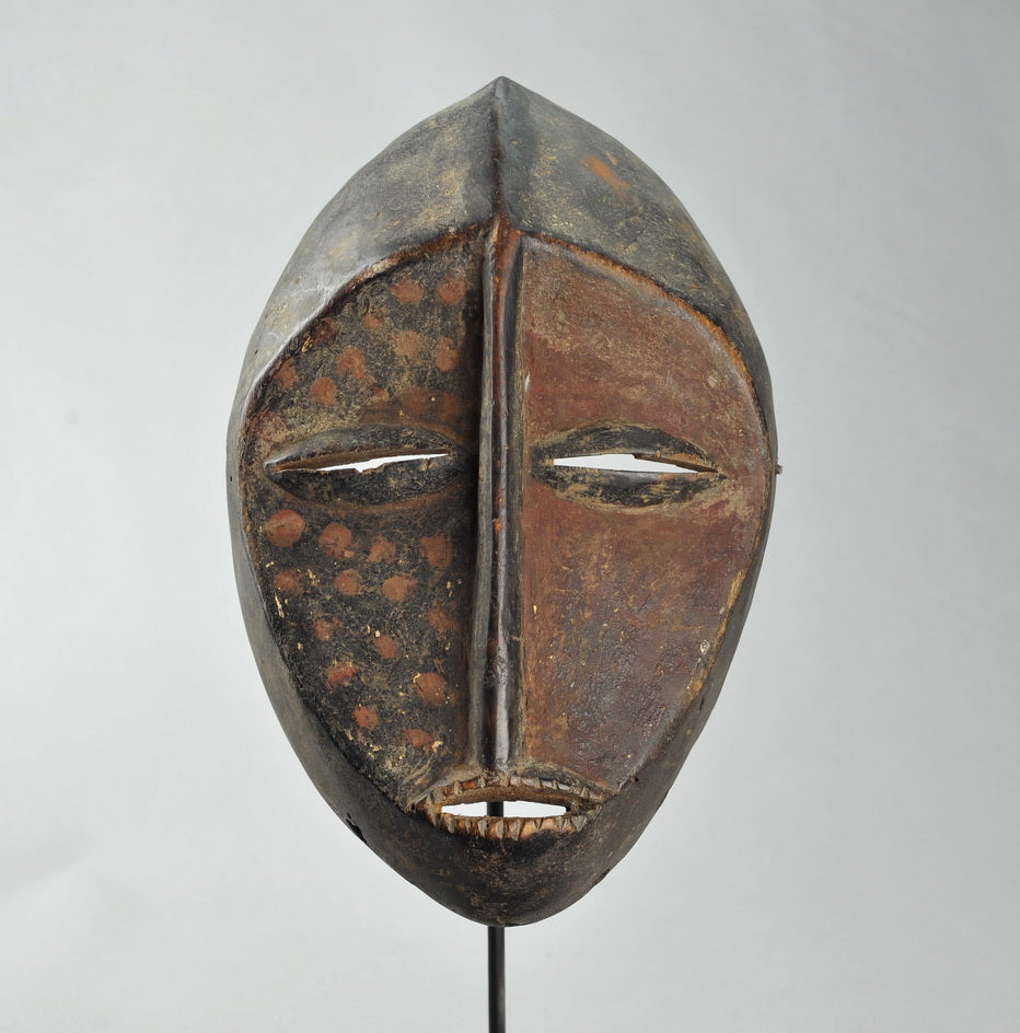 VENDU / SOLD ! Beau masque LENGOLA voisins des Lega Congo Rdc Mask MC1119