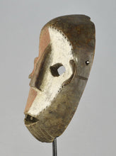 MC1641 Masque Ngbaka ou peuple voisin de l'Ubangi Mask Congo Rdc
