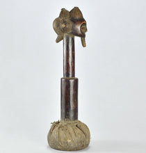 MC1556  Pilon de divination Luba KALUNDWE Lubuko pestle  Congo Rdc