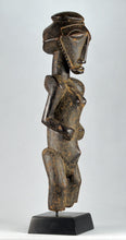 Réservé MC1300 Statue d'ancêtre Basikasingo Sikasingo Pre Bembe Ancestor Figure