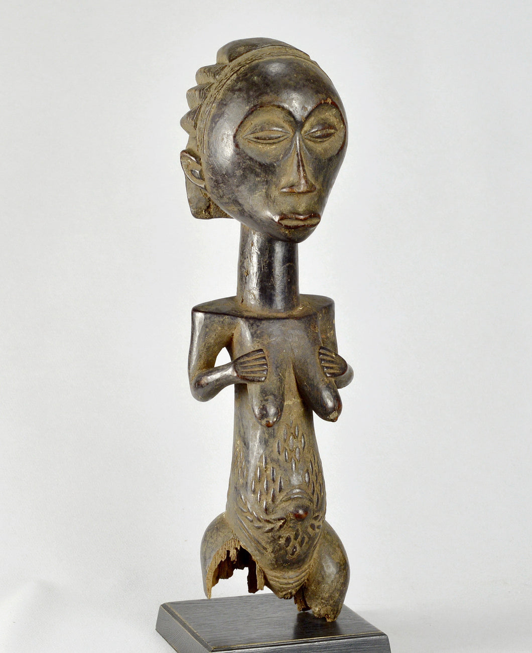 MC1619 Grande statue féminine Luba Large Female Figure Congo Rdc