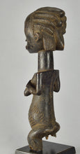 MC1619 Grande statue féminine Luba Large Female Figure Congo Rdc