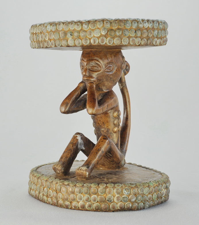 VENDU / SOLD ! MC0838 Siège zoomorphe à caryatide Tshokwe Tabouret Angola Zoomorphic Chokwe Stool