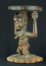 MC1860 Tabouret à caryatide Luba Kanyok Congo Rdc caryatid stool