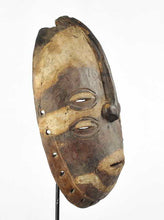 MC1301 Extrèmement rare masque Wondolomina Bembe Mask Congo Rdc