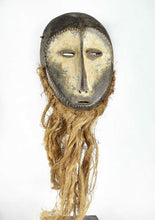 MC1551 Beau masque barbu Lega African mask Congo RDC