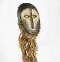 MC1551 Beau masque barbu Lega African mask Congo RDC