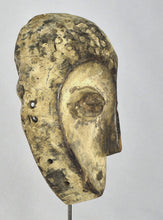 MC1512 Masque idimu LEGA Visage en forme de coeur  Bwami Mask Congo Rdc