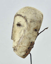 MC1844 Puissant masque idimu Lega Culte du Bwami Mask Congo RDC