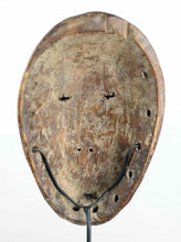 MC0892 Très beau masque idimu Lega Congo Mask