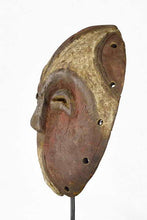 MC1367 Beau masque africain Yela voisins Mbole mask Congo Rdc