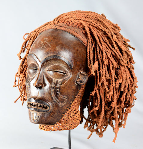 VENDU / SOLD ! MC2094 Mwana Pwo Superbe masque féminin Tshokwe Fine Chokwe female Mask