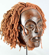 VENDU / SOLD ! MC2094 Mwana Pwo Superbe masque féminin Tshokwe Fine Chokwe female Mask