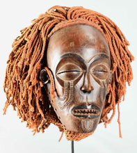 VENDU / SOLD ! MC2094 Mwana Pwo Superbe masque féminin Tshokwe Fine Chokwe female Mask