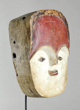 MC2247 Gabon Rare masque d’initiation Vuvi bicolore Tsogho mask