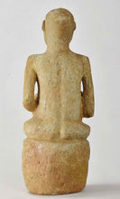 MC2023 Bakongo statue maternité en pierre Ntadi stone  figure