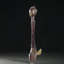 MC1788 Belle Hache de prestige Luba Ceremonial Axe herminette Congo Rdc