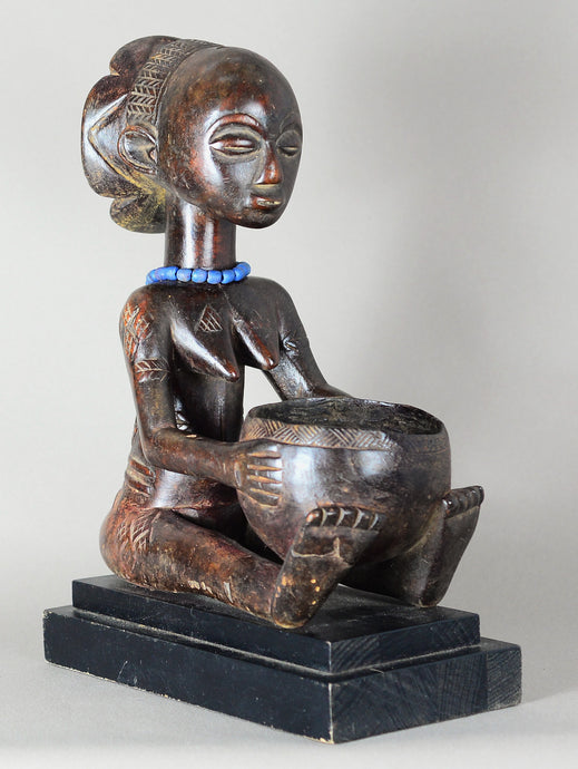 MC2250 Belle porteuse de coupe LUBA bowl Bearer