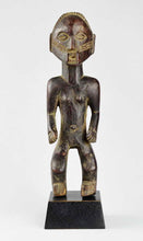 MC2082 Beautiful statuette NGBAKA Bwaka Figure Congo DRC