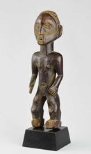 MC2082 Beautiful statuette NGBAKA Bwaka Figure Congo DRC