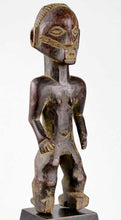 MC2082 Beautiful statuette NGBAKA Bwaka Figure Congo DRC