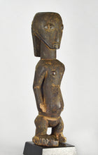 MC1478 Rare BEMBE ancestor figure statue Congo DRC 