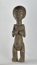 MC1528 Grande statue cultuelle Luba Figure Congo RDC