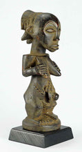 MC1276 Statue féminine Luba Female Figure Congo Rdc