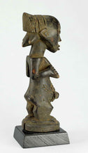 MC1276 Statue féminine Luba Female Figure Congo Rdc