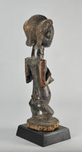 VENDU / SOLD !  MC1035 Belle statue de culte féminine LUBA Figure Congo Rdc