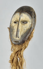 MC1551 Beau masque barbu Lega African mask Congo RDC