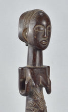 MC1703 Belle statue féminine Luba  35cm Cute Female Figure Congo Rdc