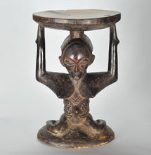 VENDU / SOLD ! MC1331 Superbe Tabouret à caryatide LUBA stool Congo Rdc
